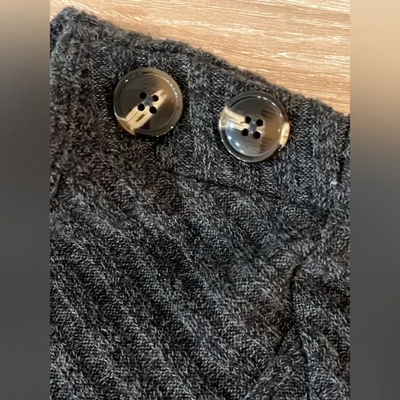 Parallel Skies Gray Textured Top - Picture 5 of 6